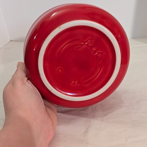 Fiesta All Purpose Gusto Bowl in a Scarlet Red Color - Picture 4 of 6